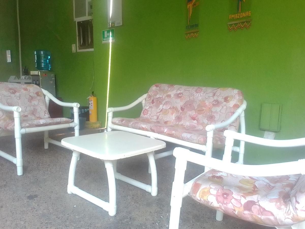 Hotel Santa Helena Leticia Zewnętrze zdjęcie
